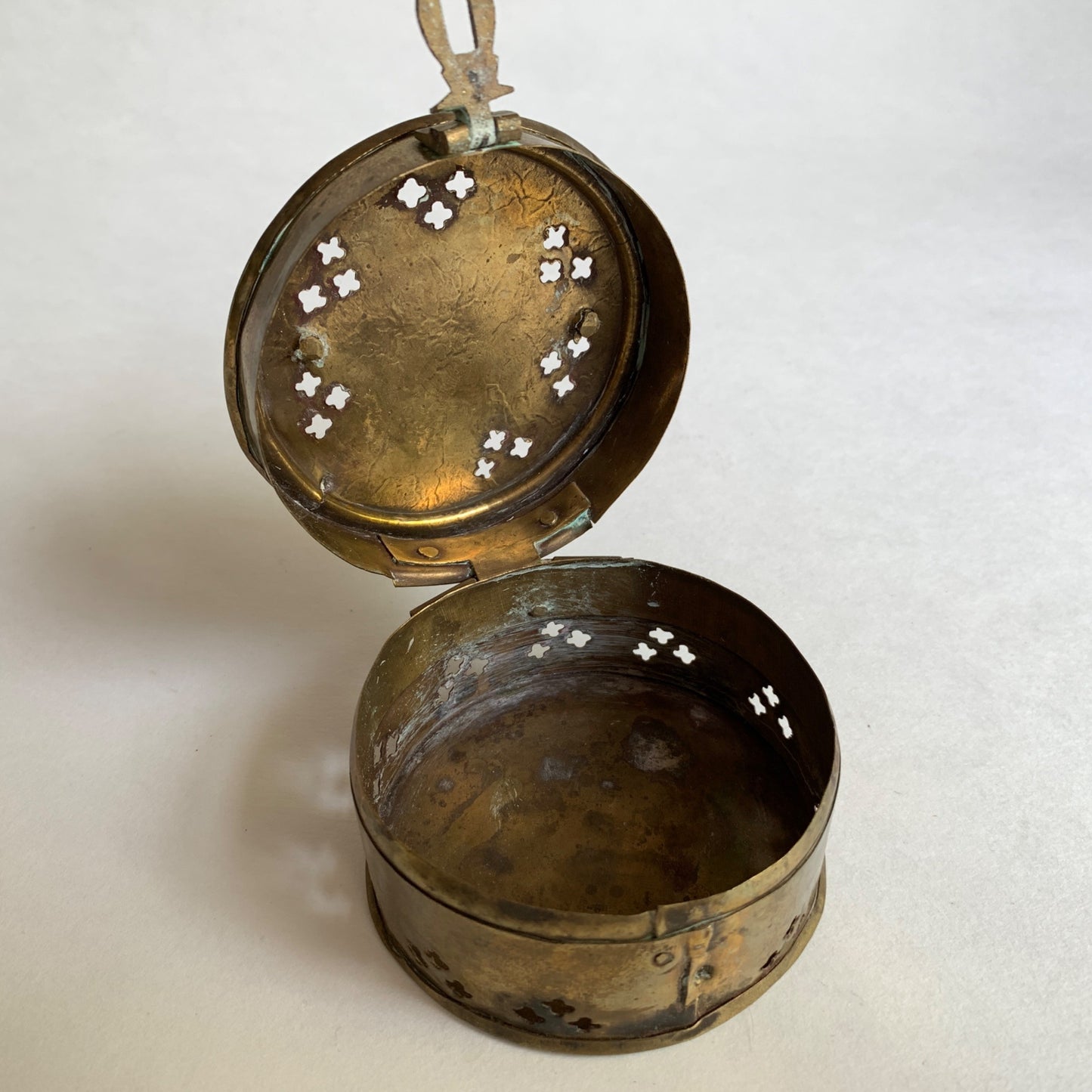 Vintage Brass Cricket Trinket Keeper Round Box Latch Broken