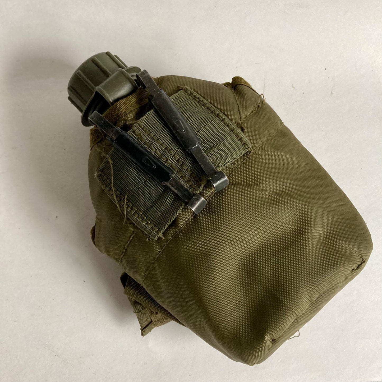 USGI Canteen Pouch w/Canteen Vintage OD Green Army USMC