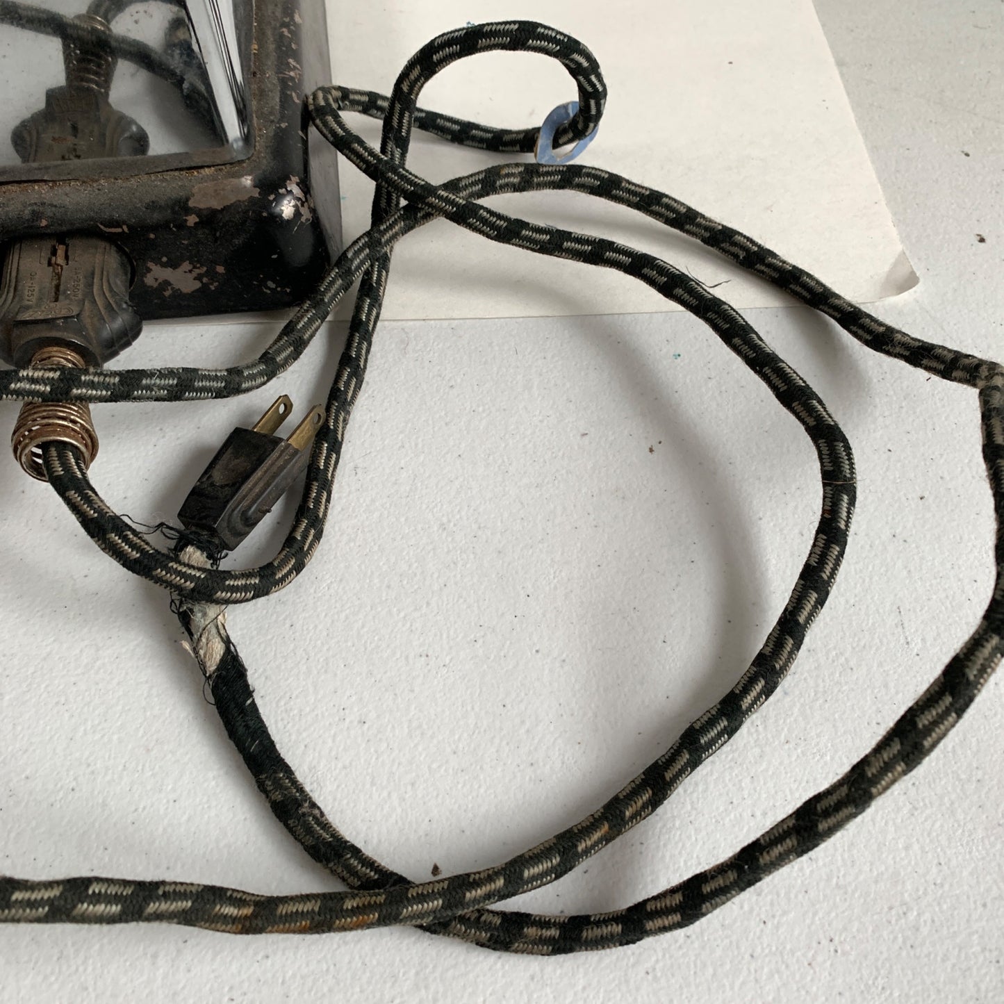 Vintage Dominion Model #1106 Chrome Silver Toaster Wooden Handles