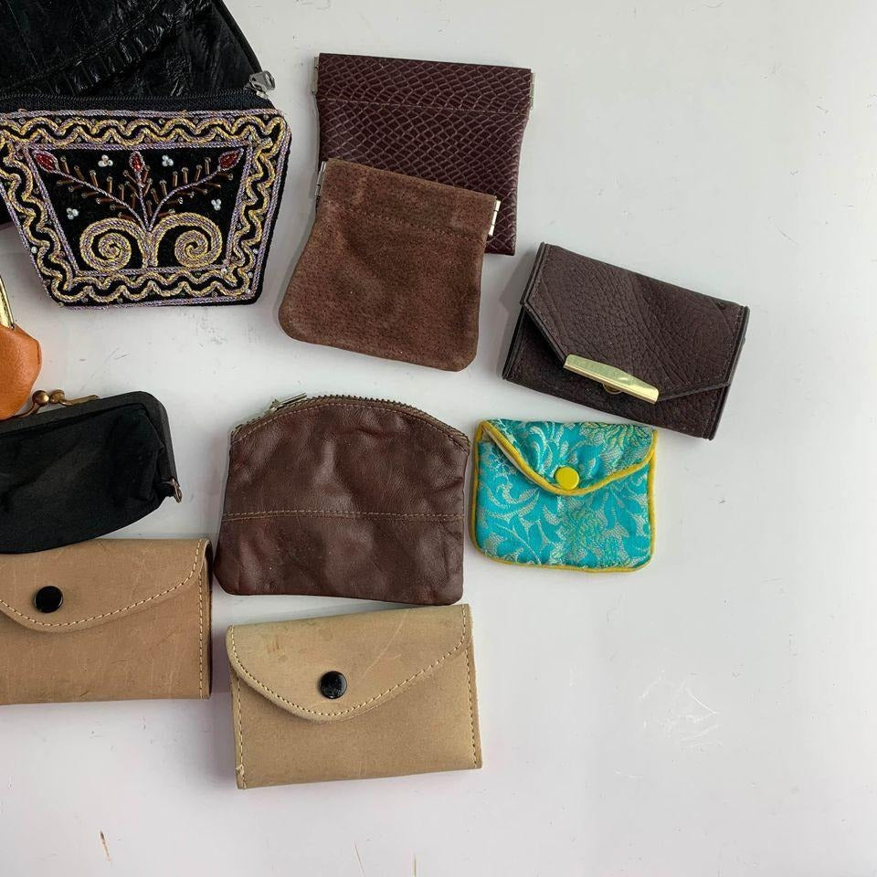 Large Lot of Vintage Women’s Coin Purses