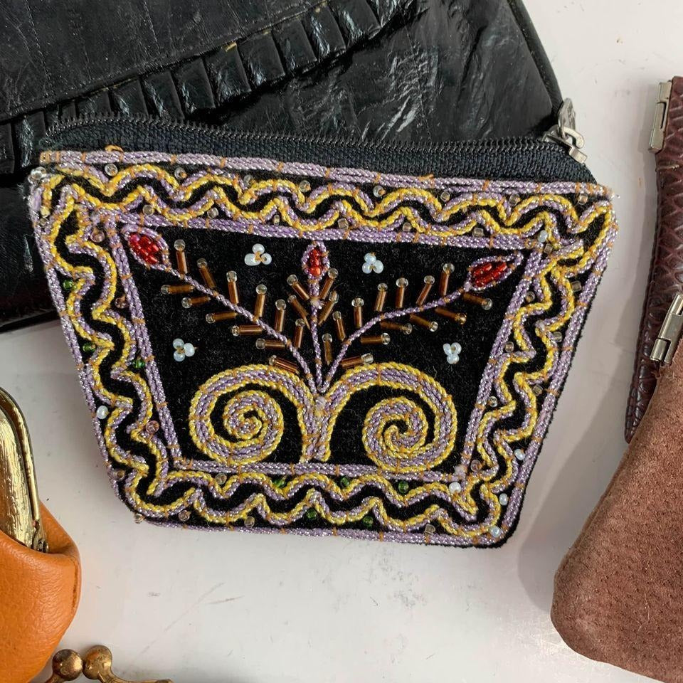 Large Lot of Vintage Women’s Coin Purses