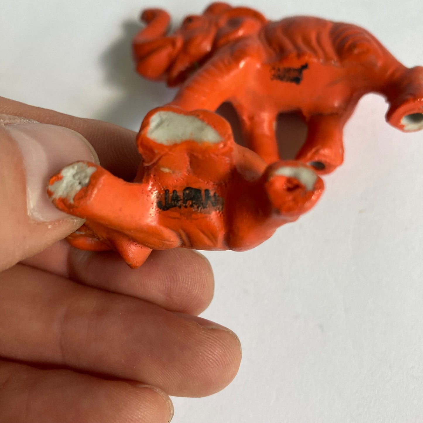 Orange Elephants Baby & Momma Mom Chained Japan Vintage