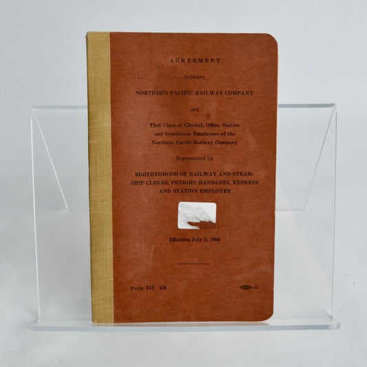 1963 Northern Pacific Railway Company Agreement Vintage Book