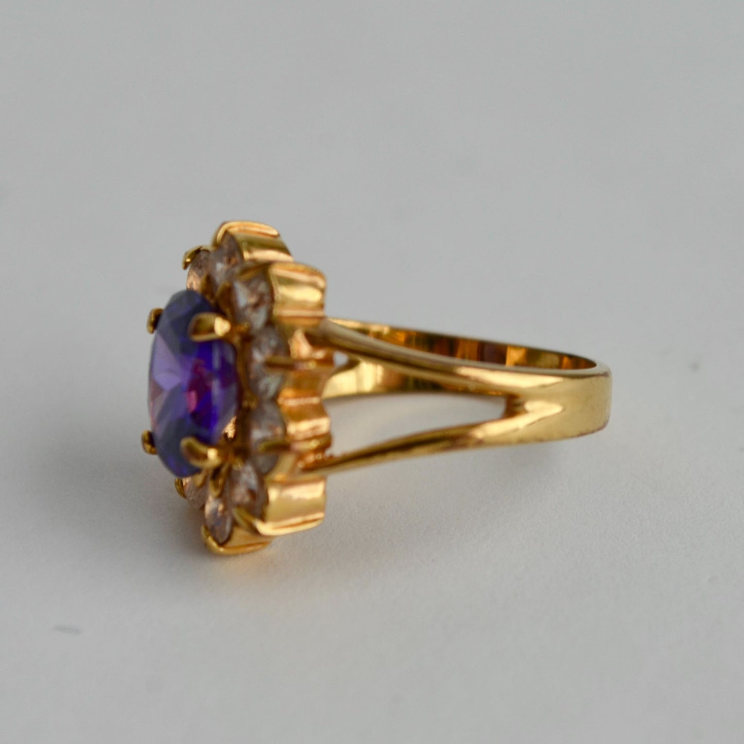 Vintage Gold Purple CZ Stone Costume Jewelry Ring Size 8
