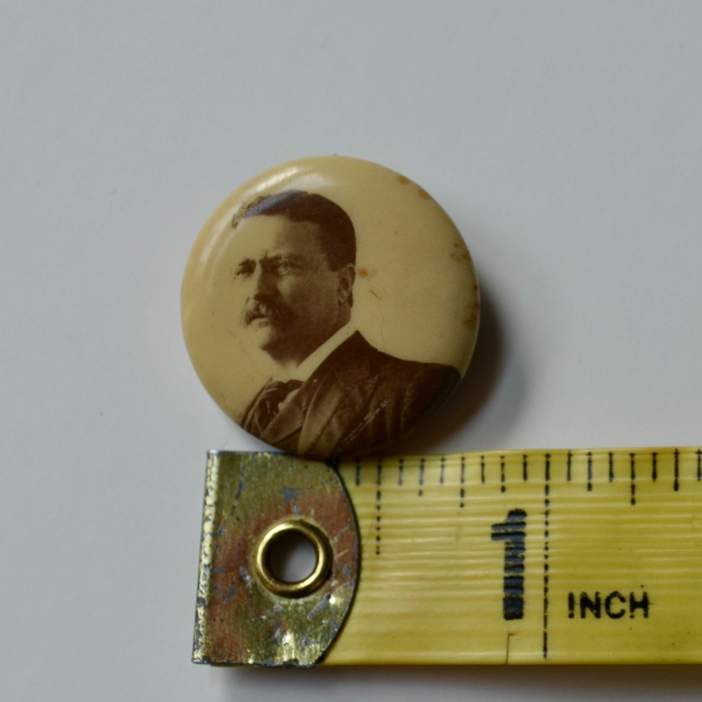 Antique Theodore Teddy Roosevelt Campaign Pin Mini Photo Jewelry Mfg. Chicago