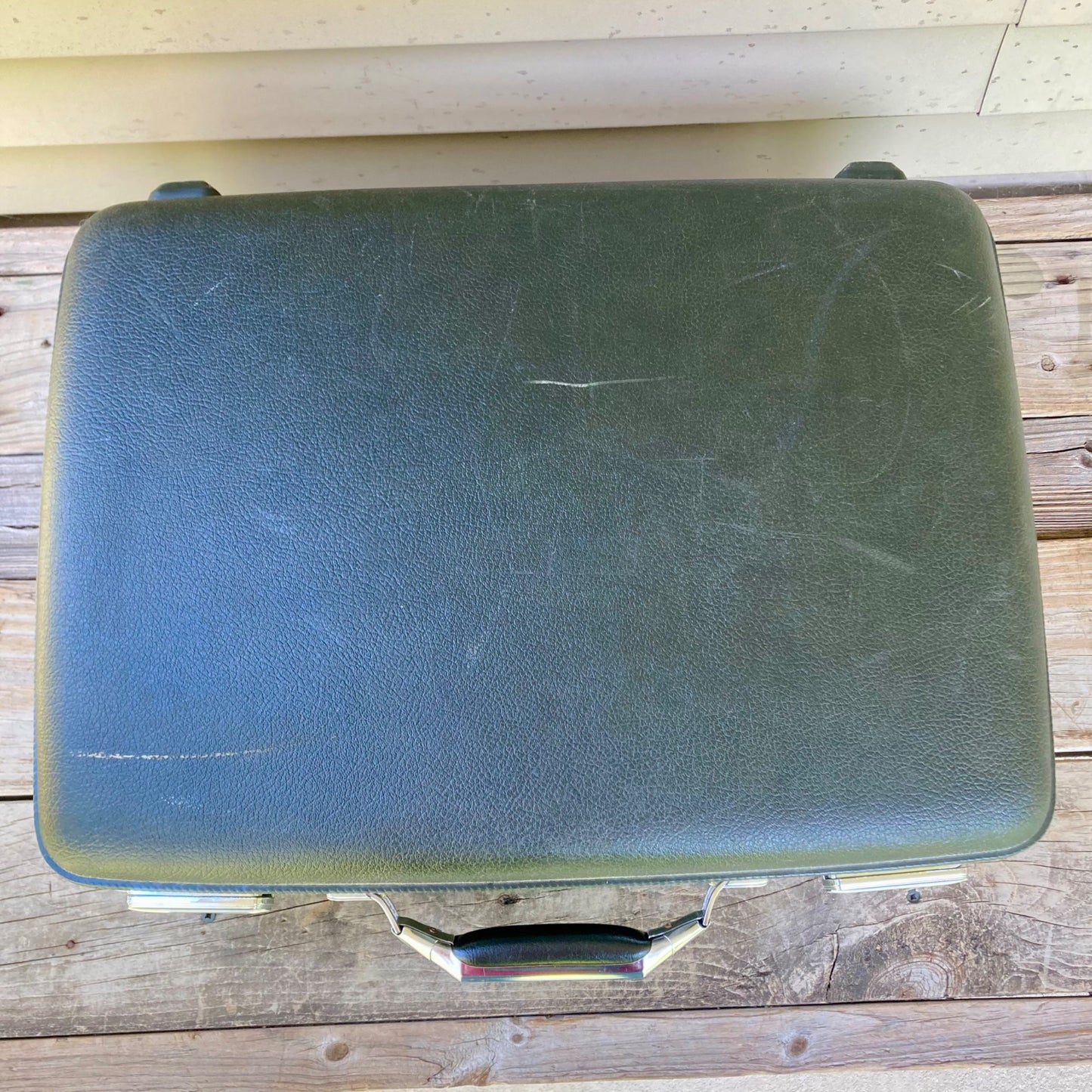 Set 2 Vintage American Tourist Tiara Suitcases Green Hard Shell Luggage NO KEY