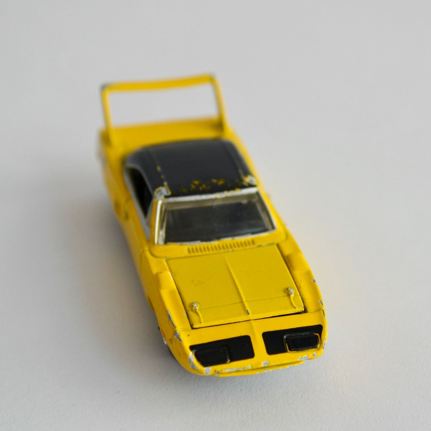 Vintage Racing Champions 1970 Plymouth Superbird Yellow Diecast Car 1/64