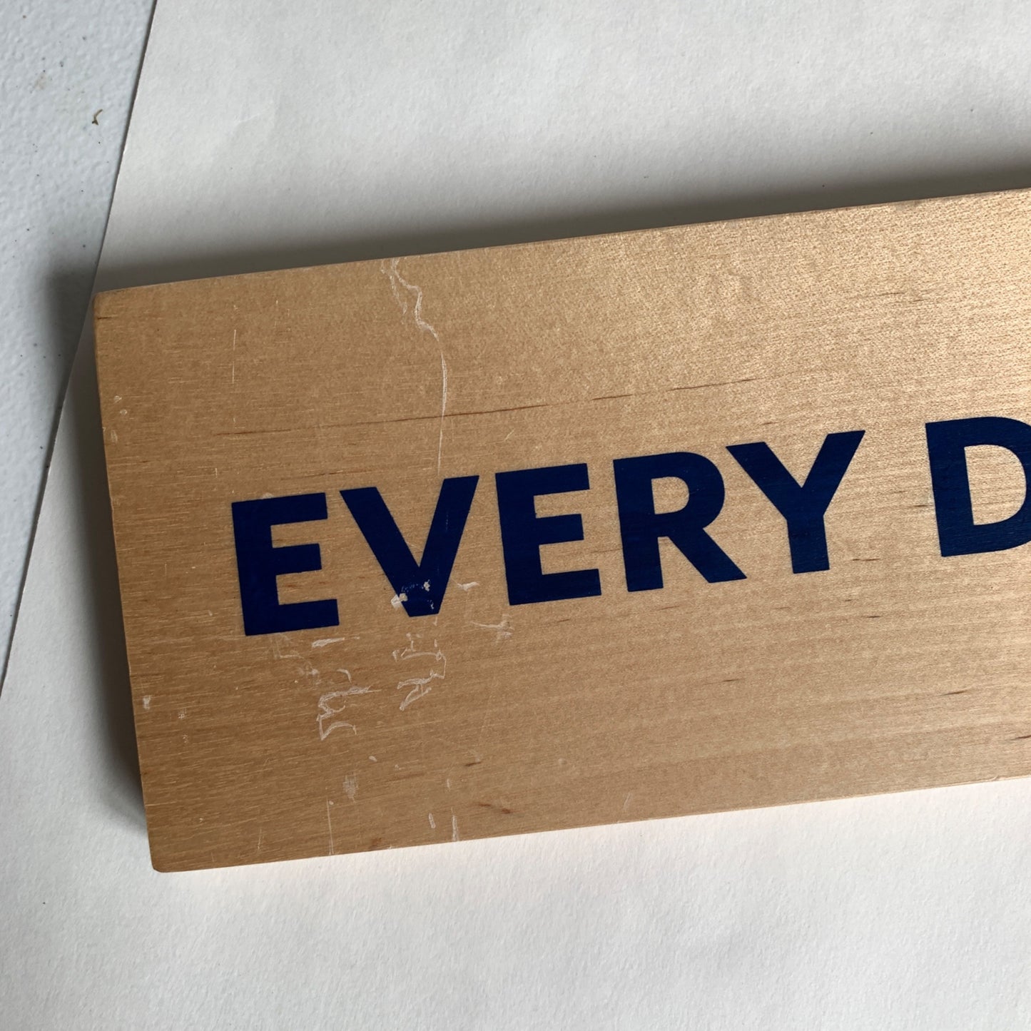 Vineyard Vines Every Day Should Feel This Good Wooden Sign