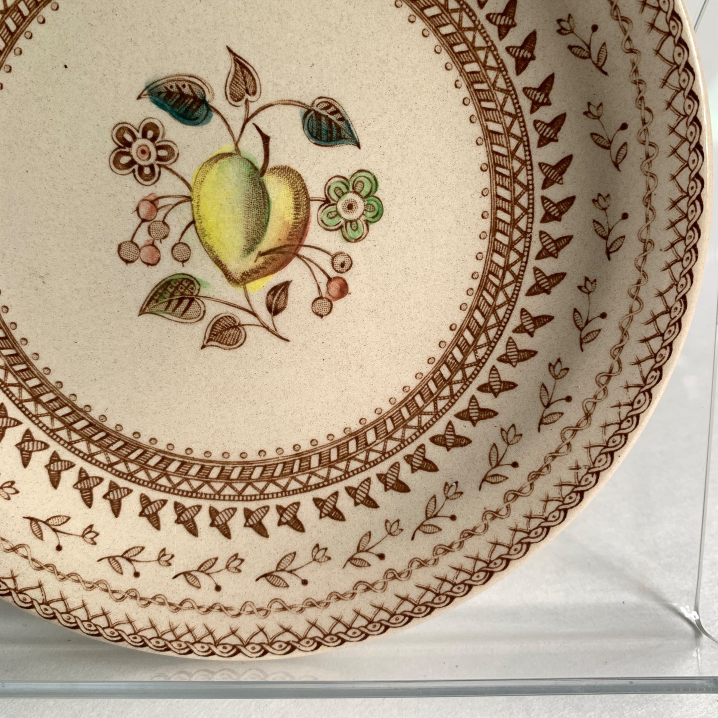 Johnson Bros Fruit Sampler Staffordshire Old Granite Plate