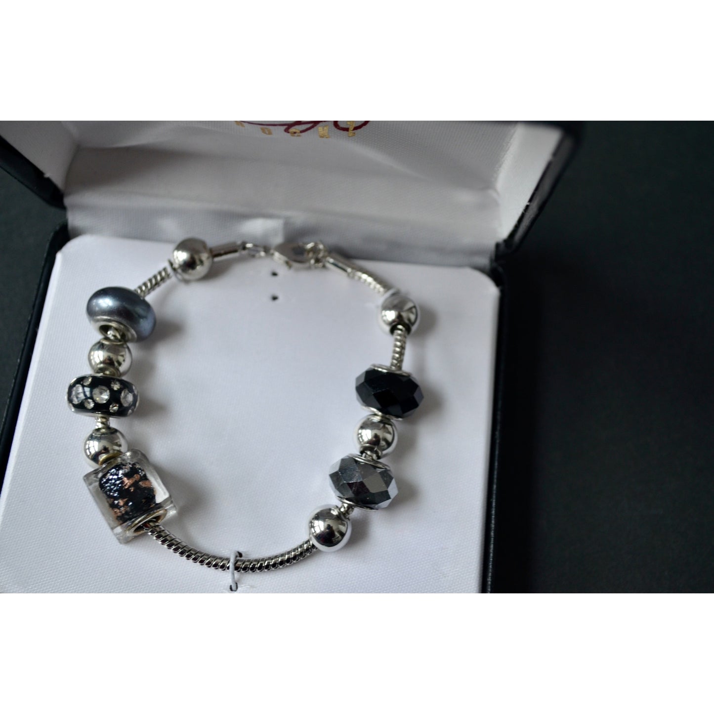 Glitzy Rockz Silver Beaded Bracelet New