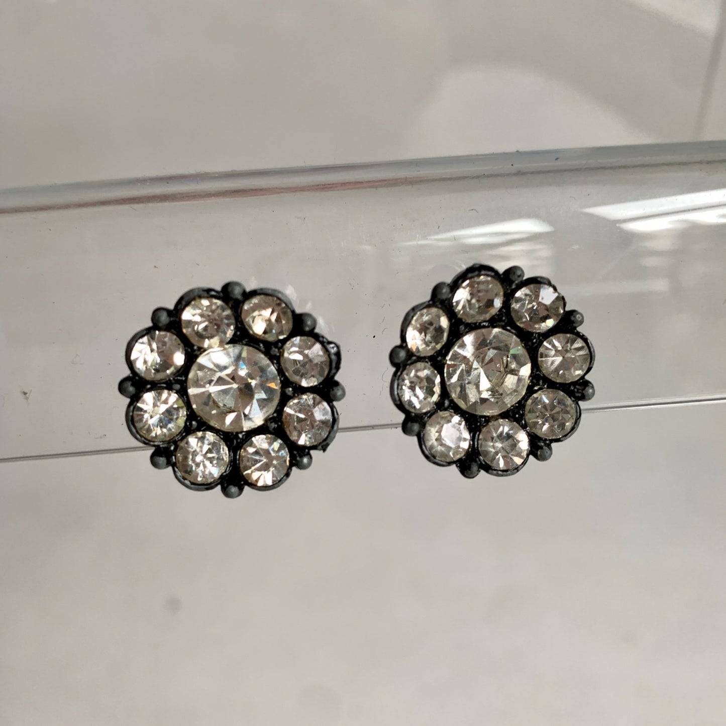 Vintage Screw Back Earrings
