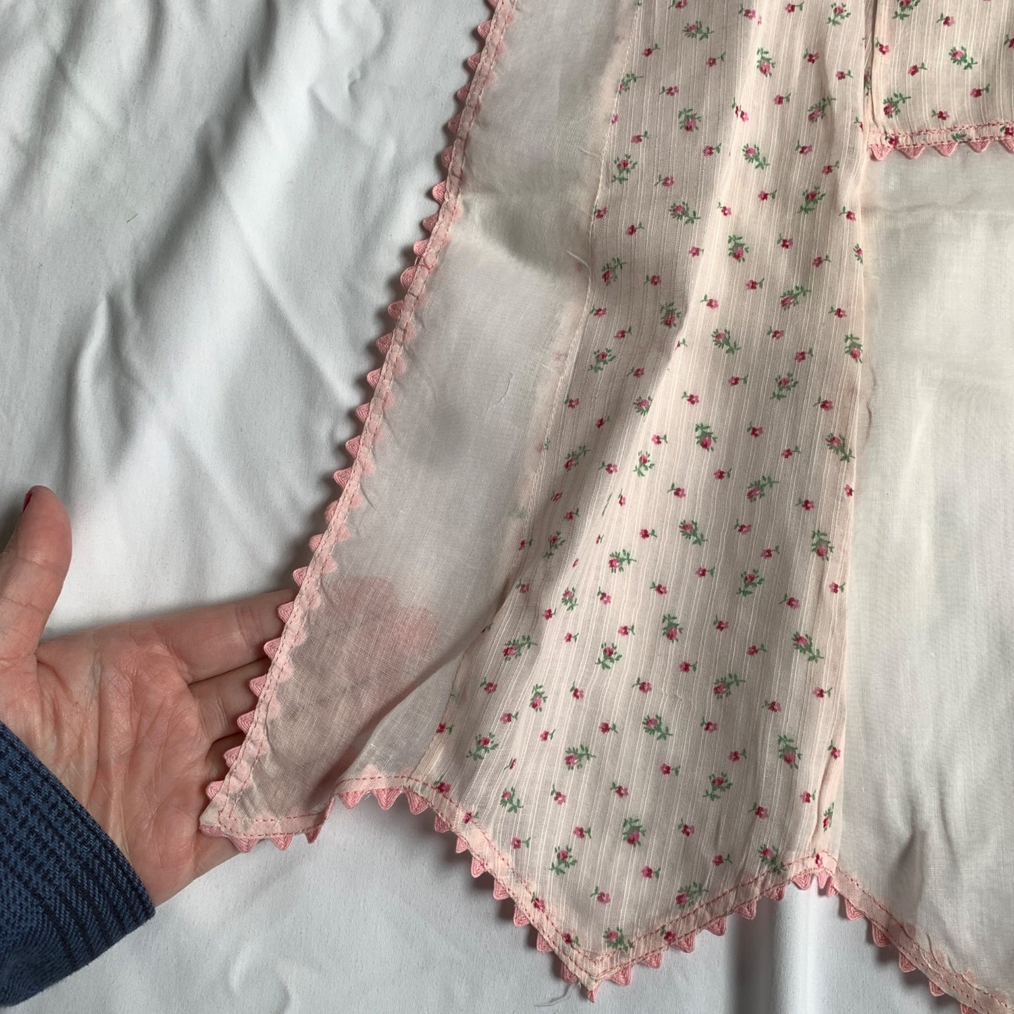 Vintage White Pink Sheer Half Apron Floral