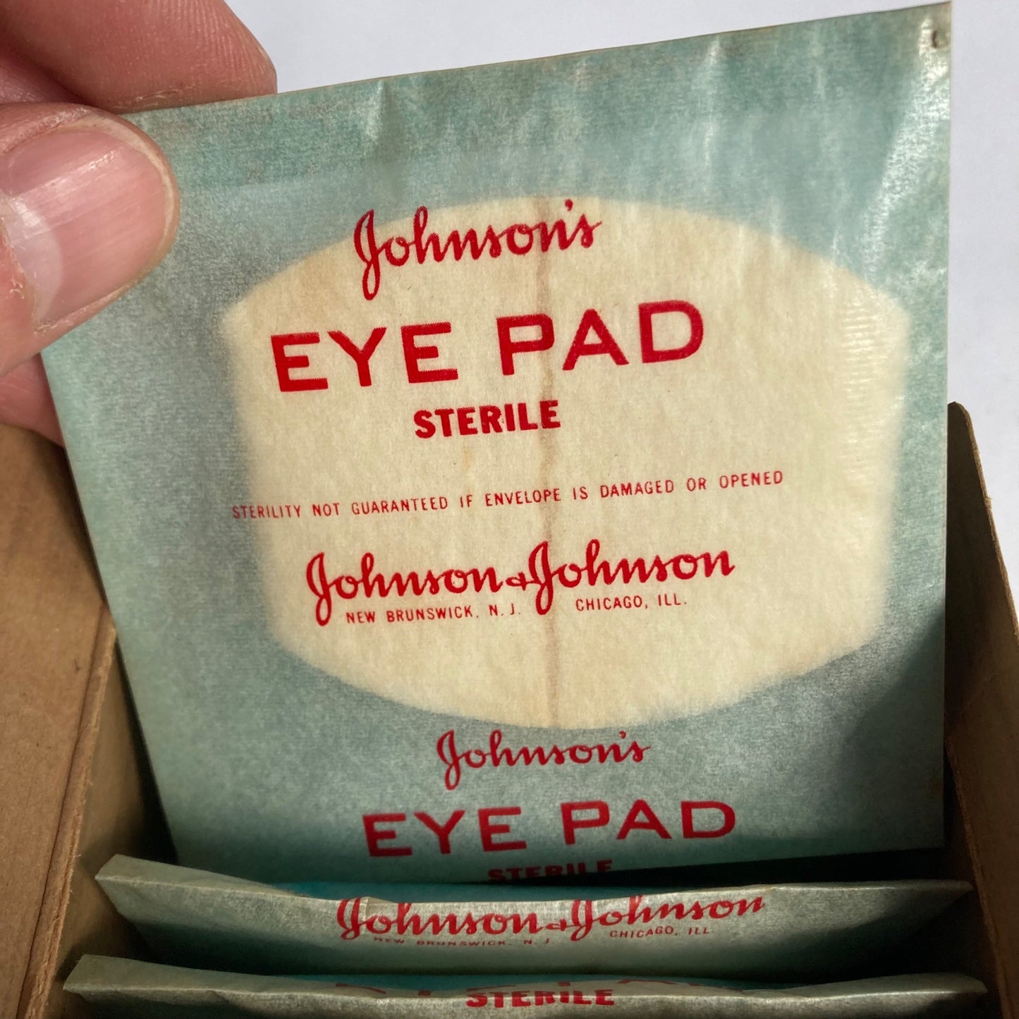 Vintage Johnson & Johnson Eye Pads in Box Johnson's Sterile