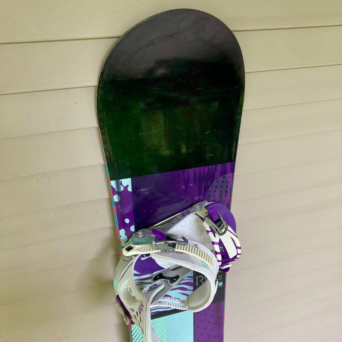 Ride Compact 150 cm Women's Snowboard w/ Ride VXN Bindings M