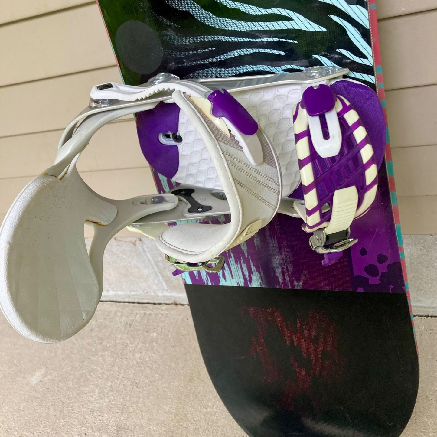 Ride Compact 150 cm Women's Snowboard w/ Ride VXN Bindings M