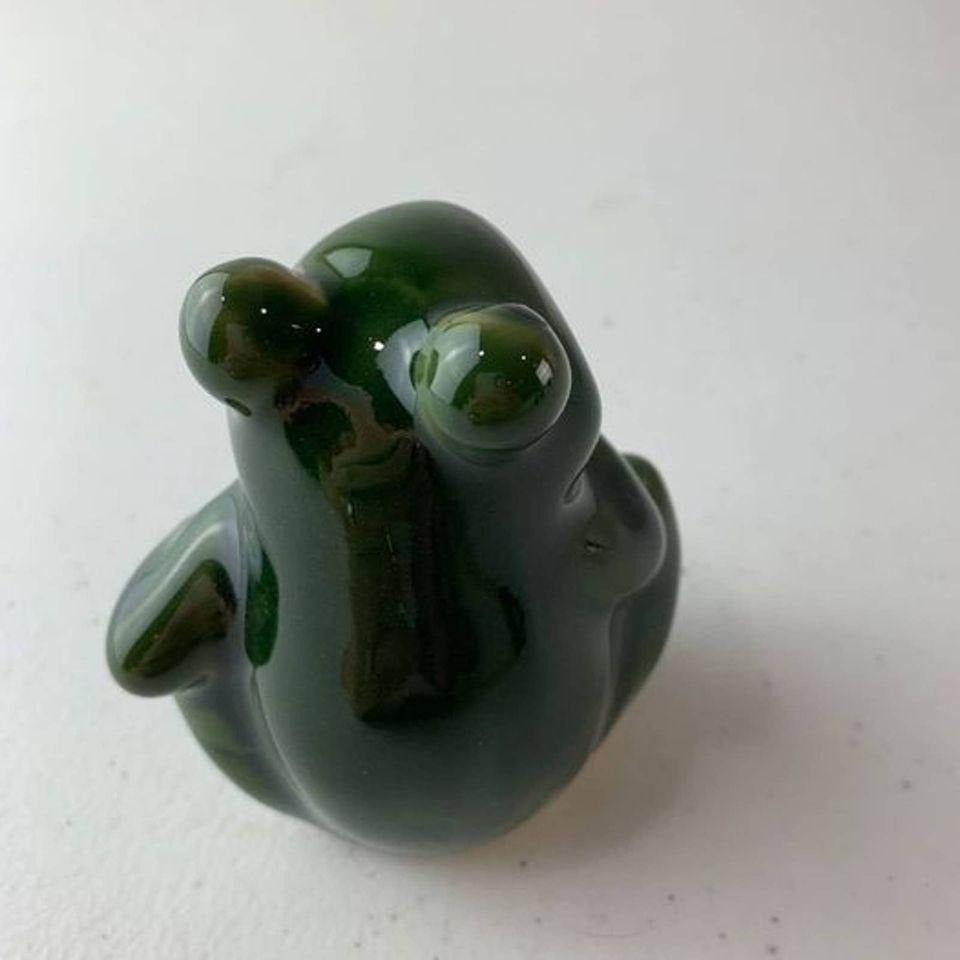New Green Glazed Garden Frog