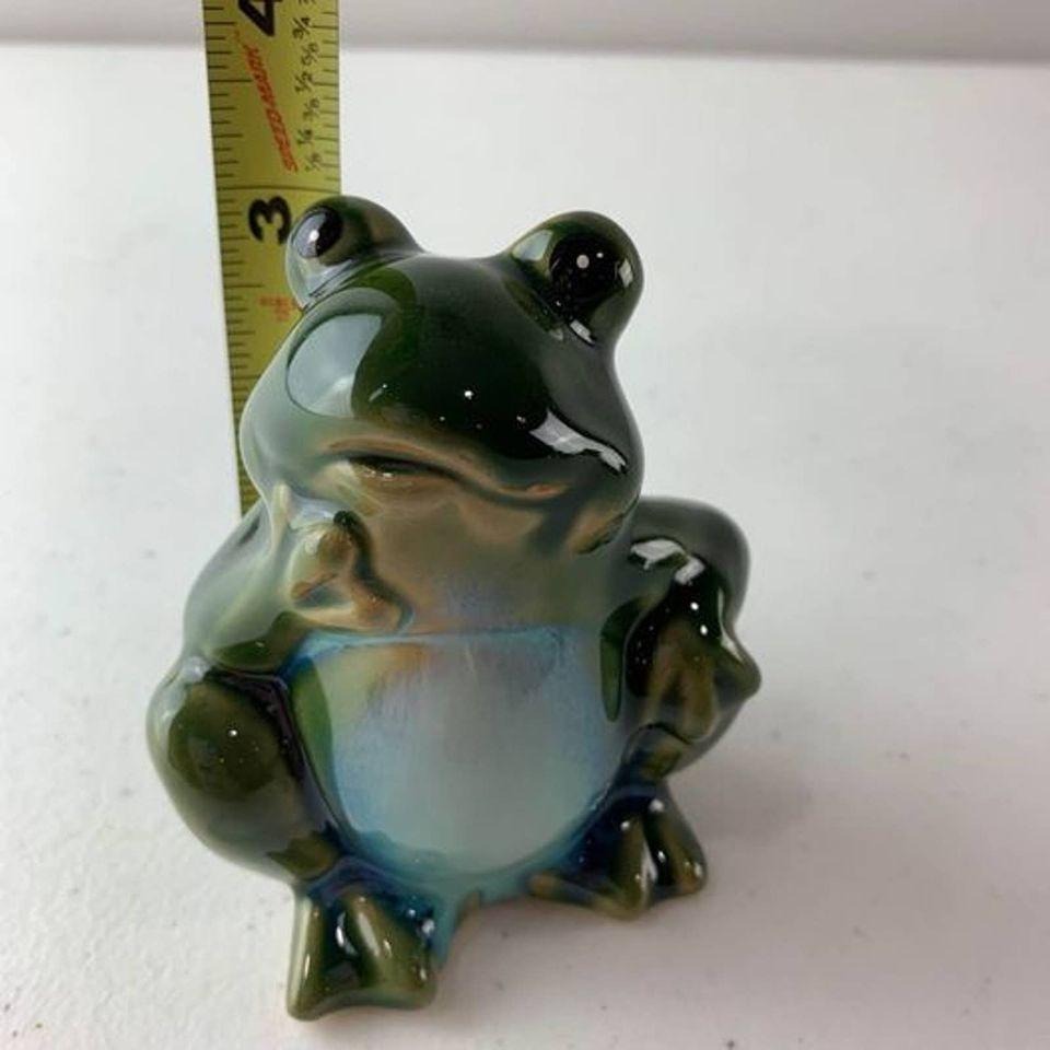 New Green Glazed Garden Frog