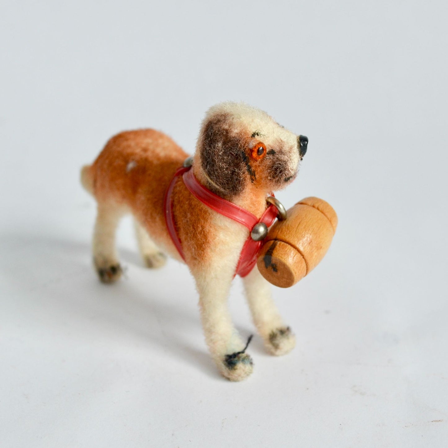 Vintage Wagner Kunstlerschutz Handwork West Germany Saint Bernard Dog Figurine