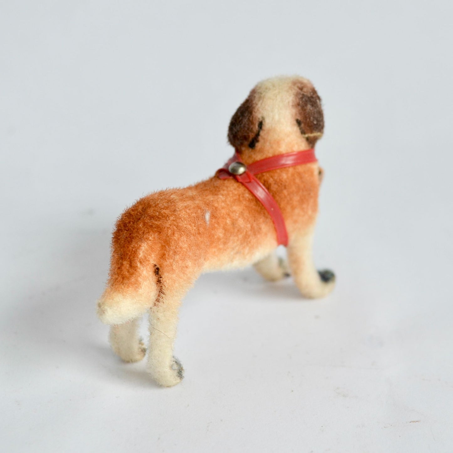 Vintage Wagner Kunstlerschutz Handwork West Germany Saint Bernard Dog Figurine