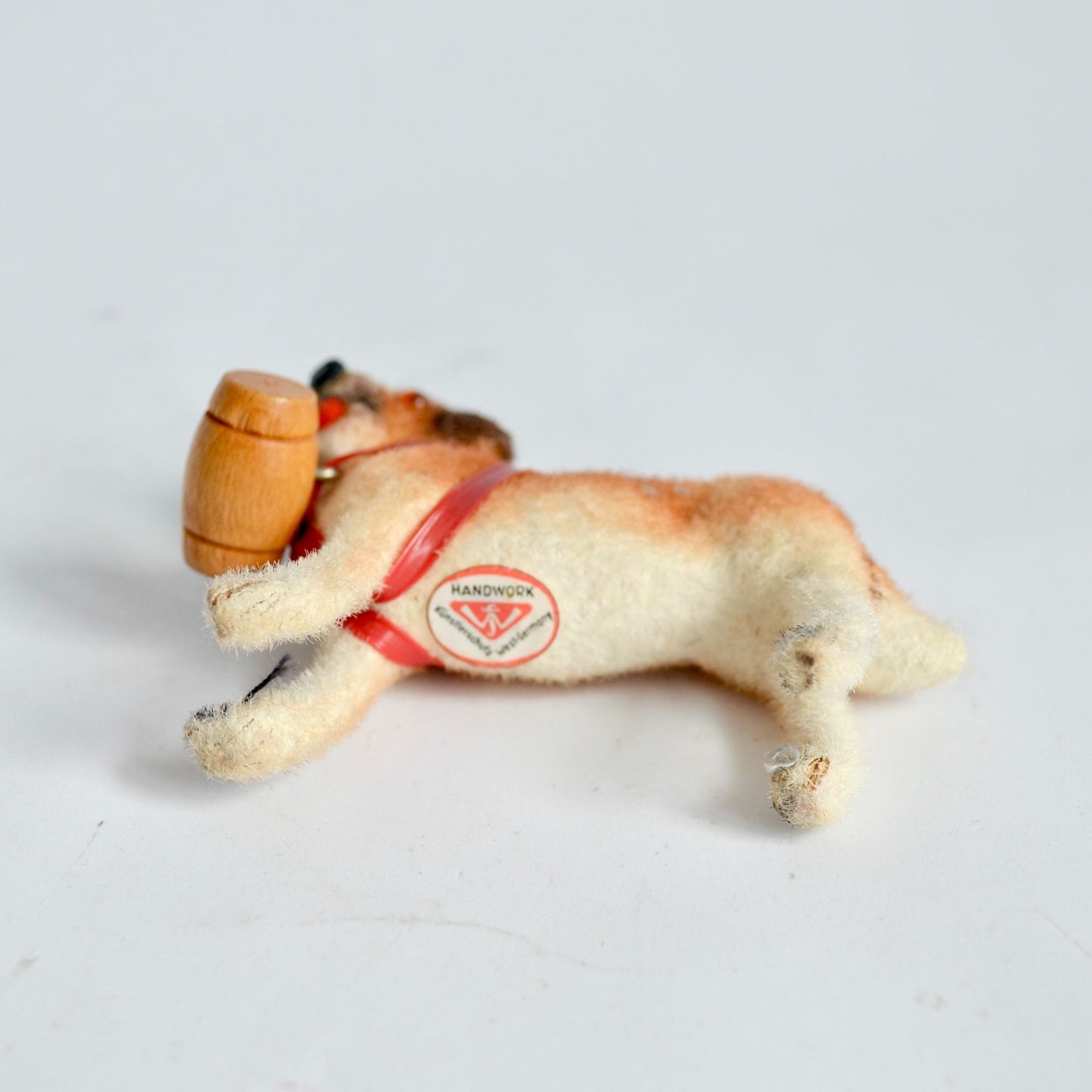 Vintage Wagner Kunstlerschutz Handwork West Germany Saint Bernard Dog Figurine