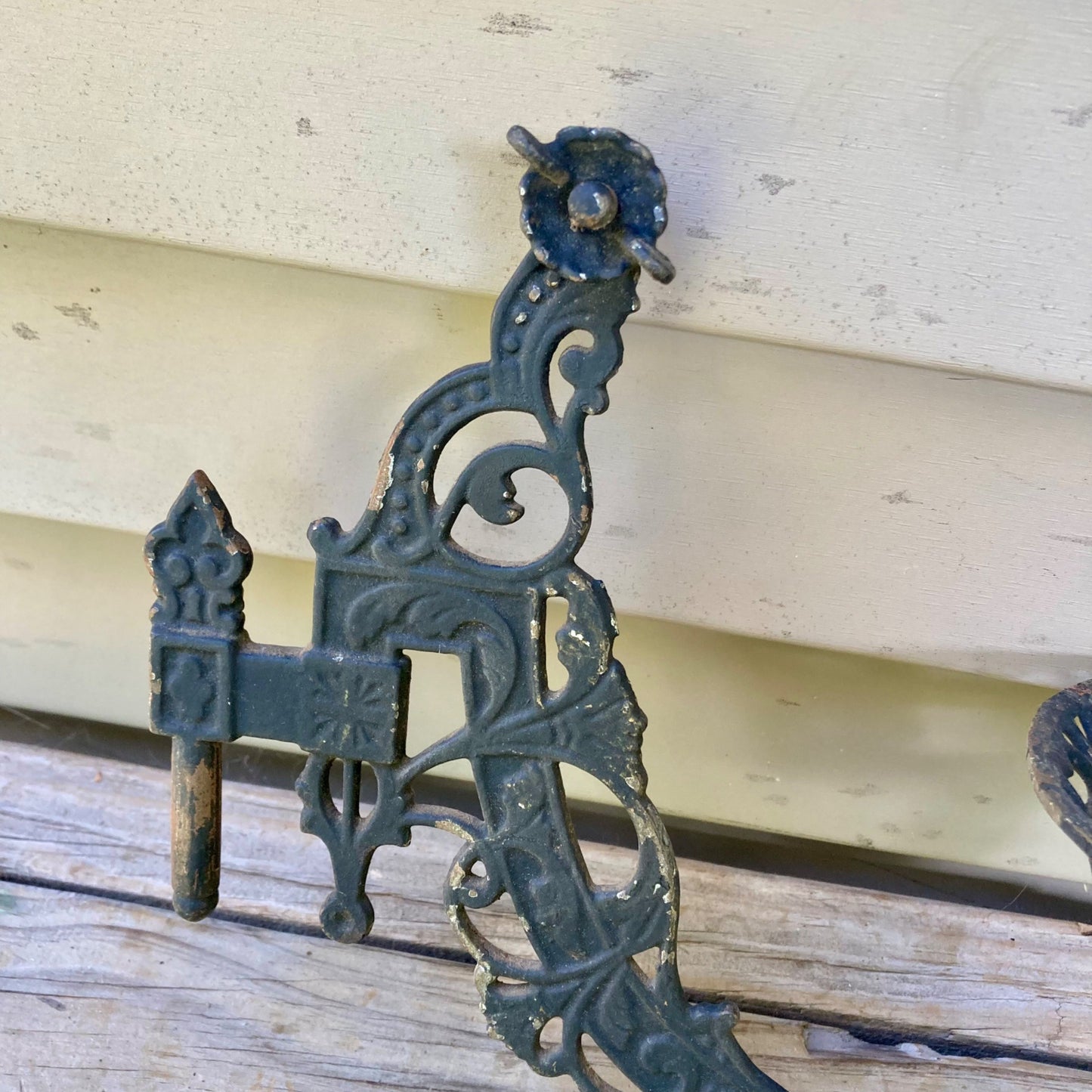 Lot 2 Black Cast Iron Oil Lamp Wall Sconce Swing Arm Vintage Antique