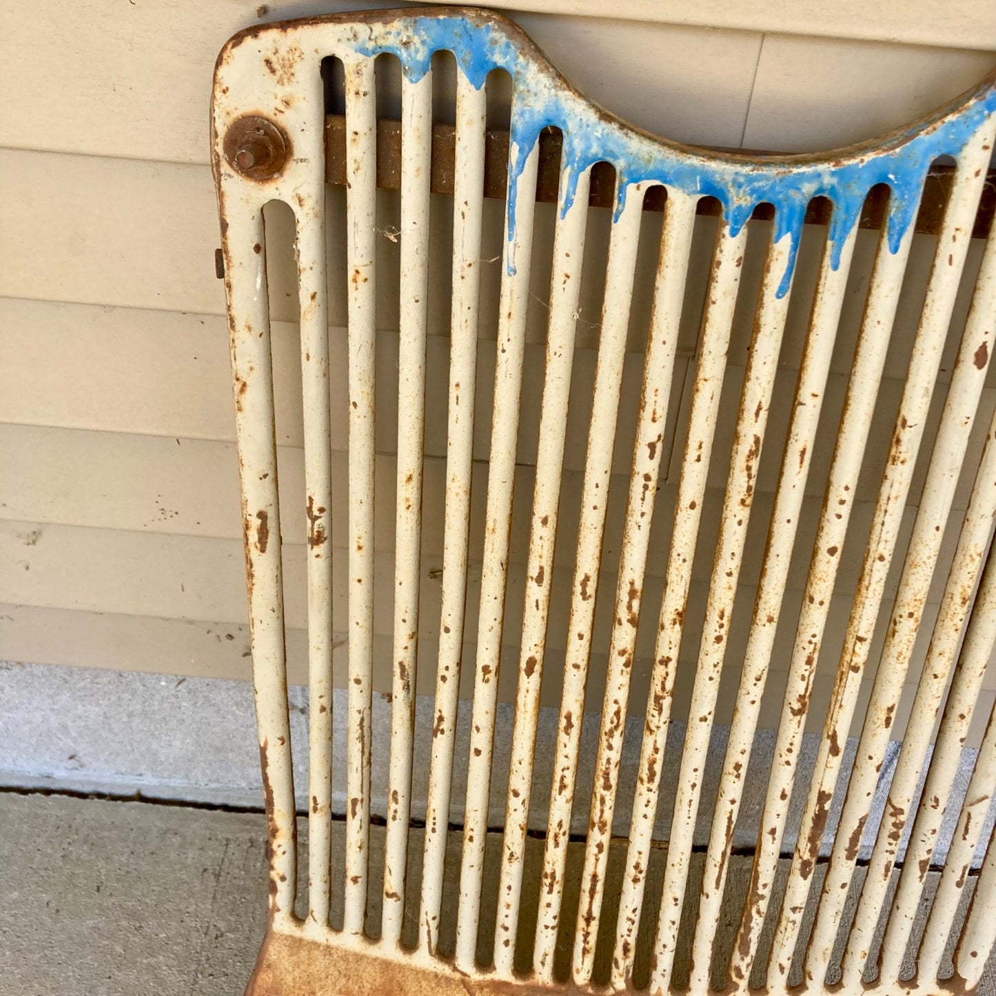 Vintage Jubilee Ford Tractor Grill 600 601 800 801 NAA 1950's FOR PARTS/REPAIR