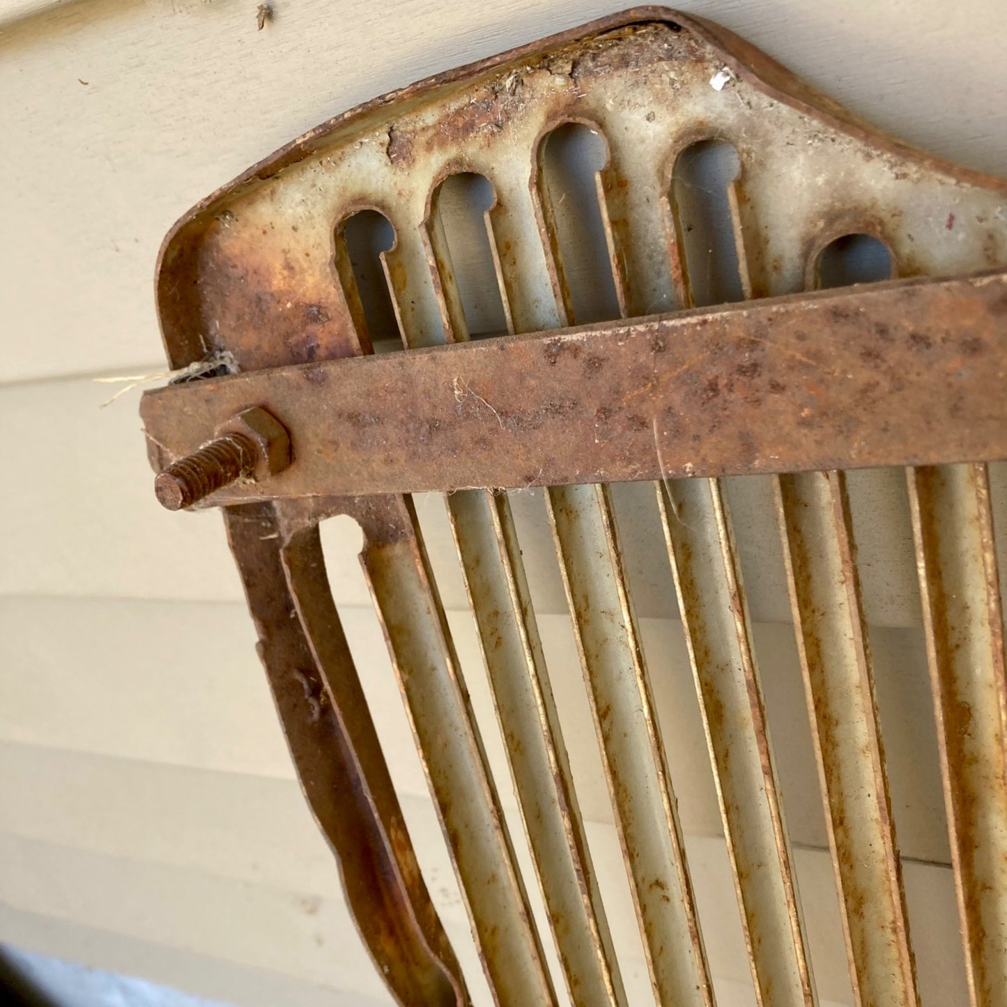 Vintage Jubilee Ford Tractor Grill 600 601 800 801 NAA 1950's FOR PARTS/REPAIR