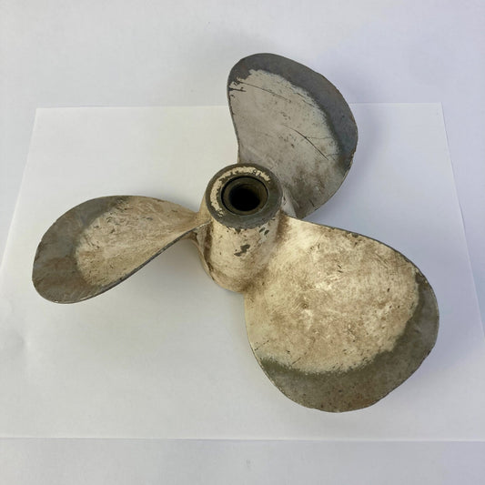 Vintage Outboard Motor Propeller 9" Prop OMC? Johnson Evinrude