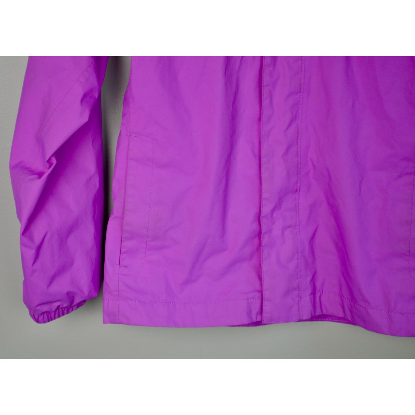 The North Face Girl's Windbreaker Lightweight Jacket Fall Spring