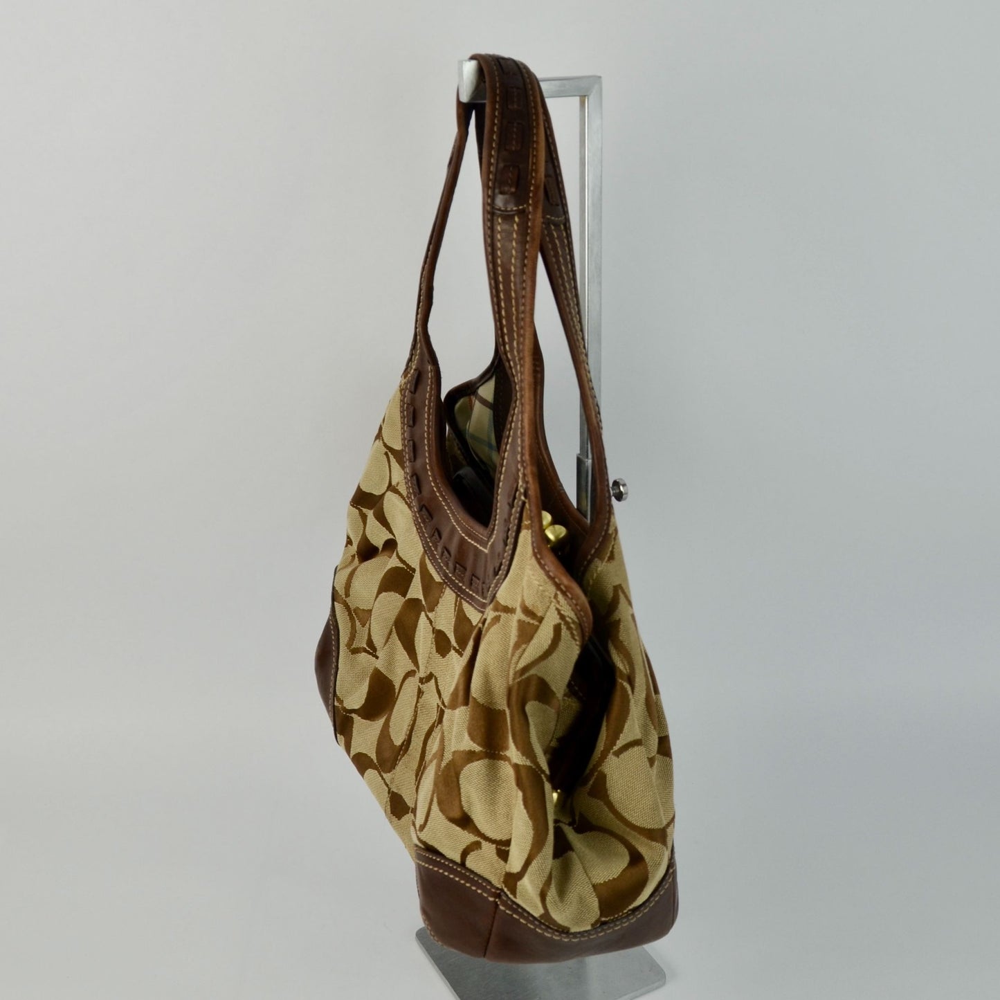 Coach 12232 Ergo Op Art Kisslock Brown