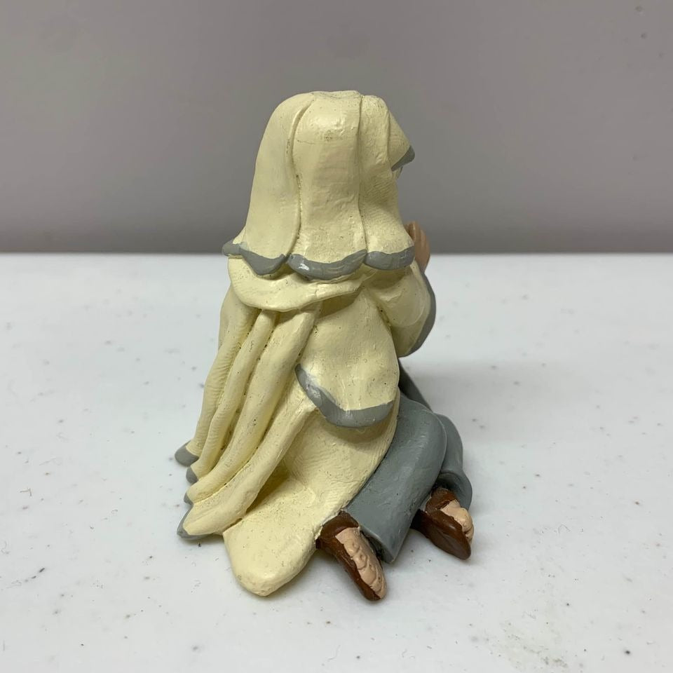 Enesco The Bethlehem Experience Mary Born in a Manger Figurine 949930 Dennis Brown