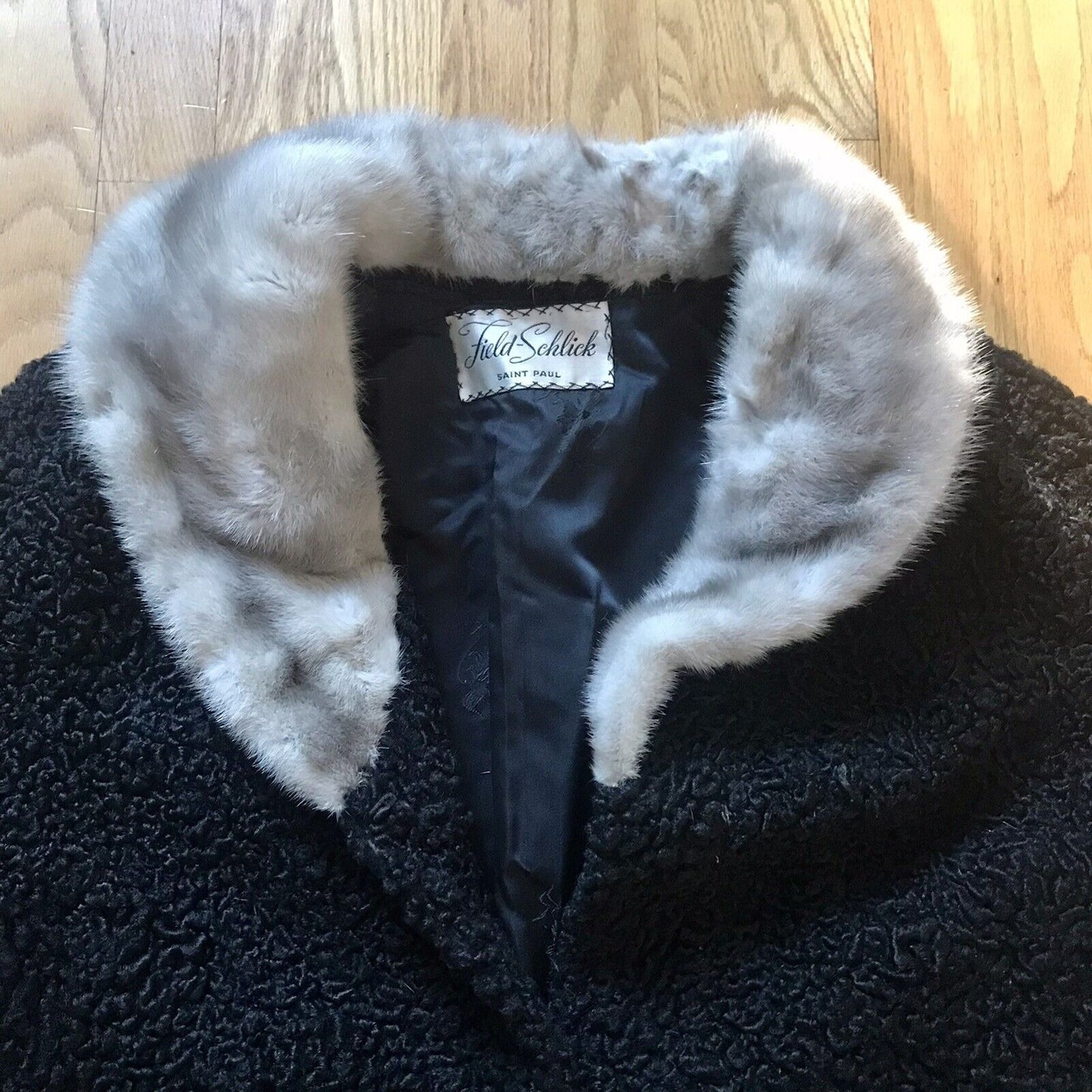 Vintage 1930's-1940's Field & Schlick Lambswool Jacket w/ Fur Cuffs & Collar