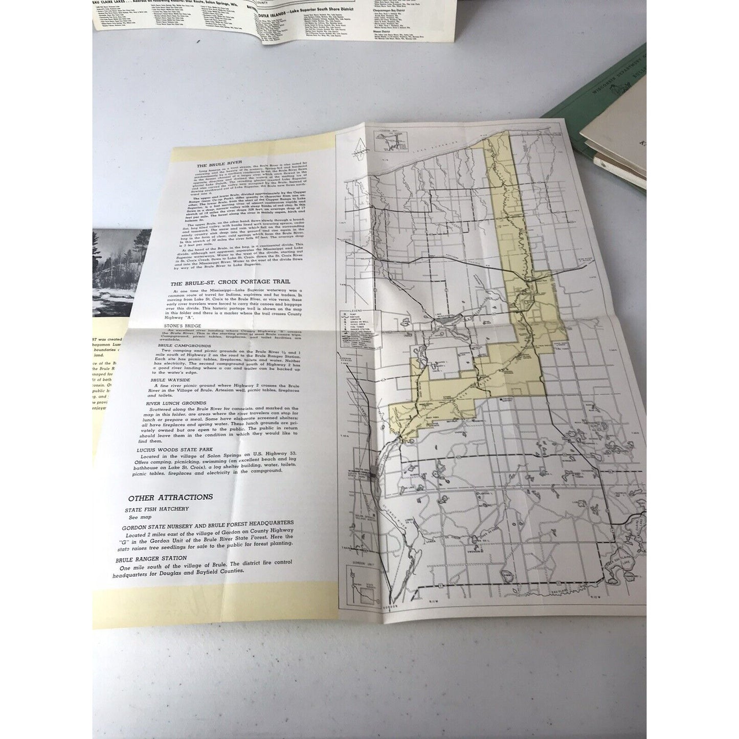 Lot Vintage Wisconsin Literature, Maps, Brochures AAA Directory & Other Ephemera