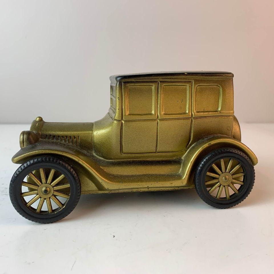 1926 Ford Car Plastic Money Bank