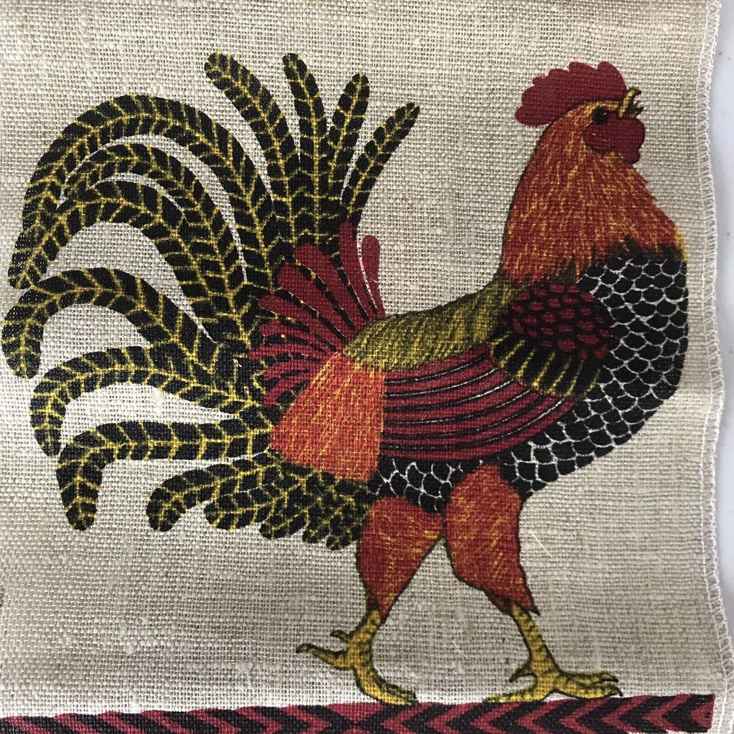 Vintage 1985 Rooster Linen Calendar “Praise The Lord”