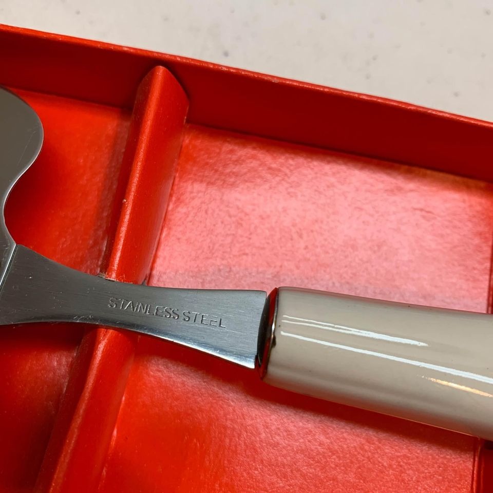 Vintage Kaasschaaf Cheese Slicer Windmill Design Stainless Steel Ceramic Handle