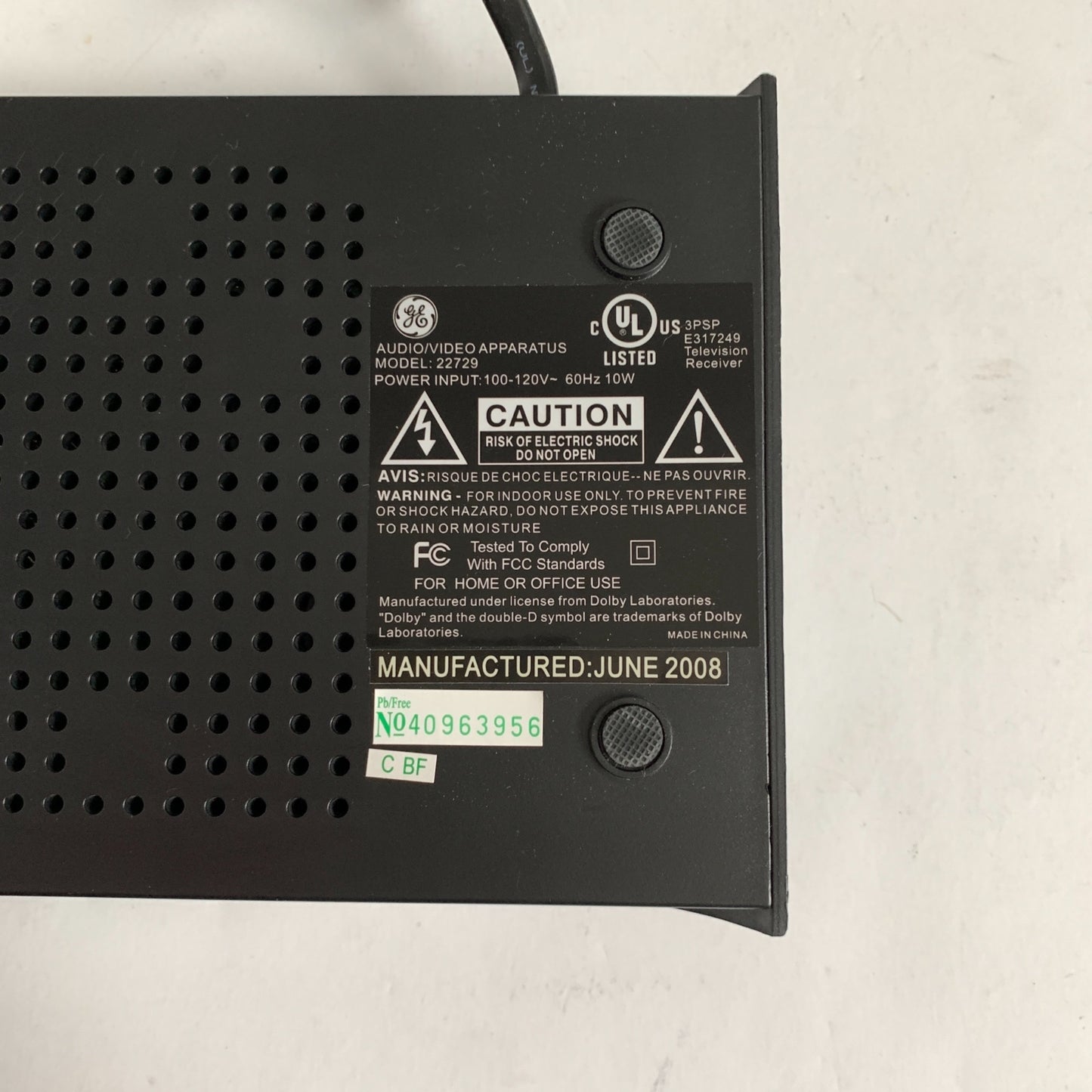 GE Converter Box Model 22729 In Box NO REMOTE