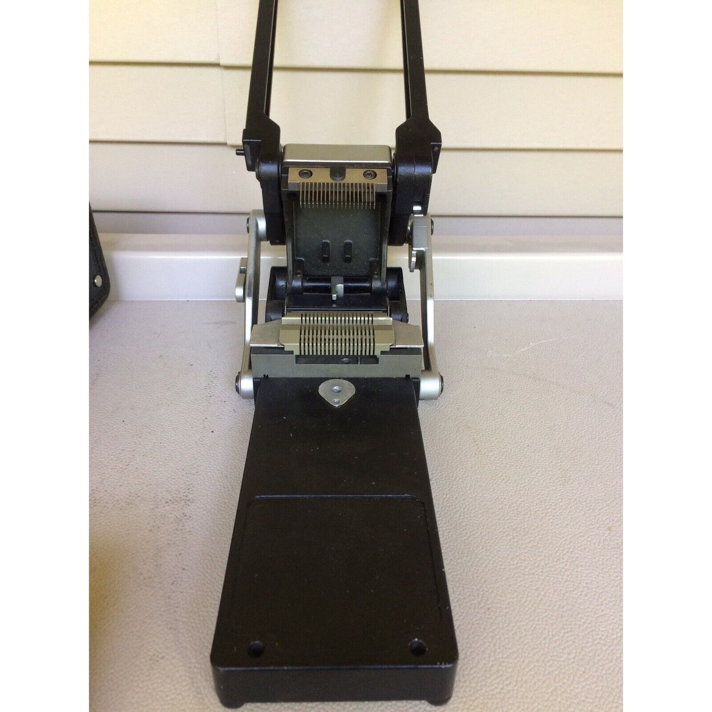 TRW Cinch Certi-Clinch Termination Tool W/Case