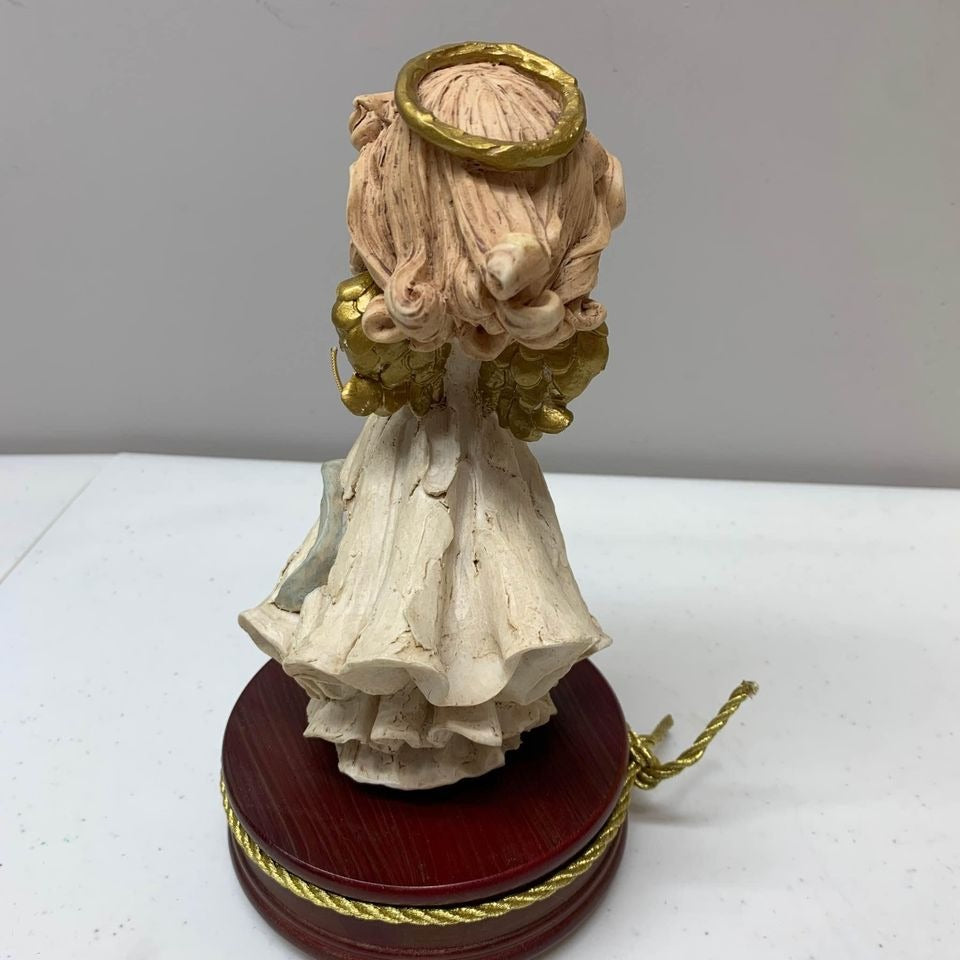Precious Moments 181404L Angel with Trumpet Musical Silent Night In Box