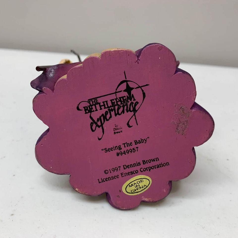 Enesco The Bethlehem Experience Shepherd Figurine 949957 Seeing the Baby