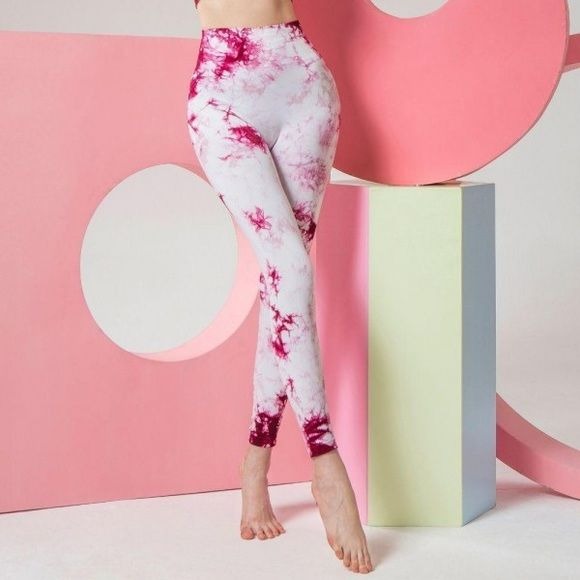 Active Tie Dye Workout Sports Bra & Legging Set