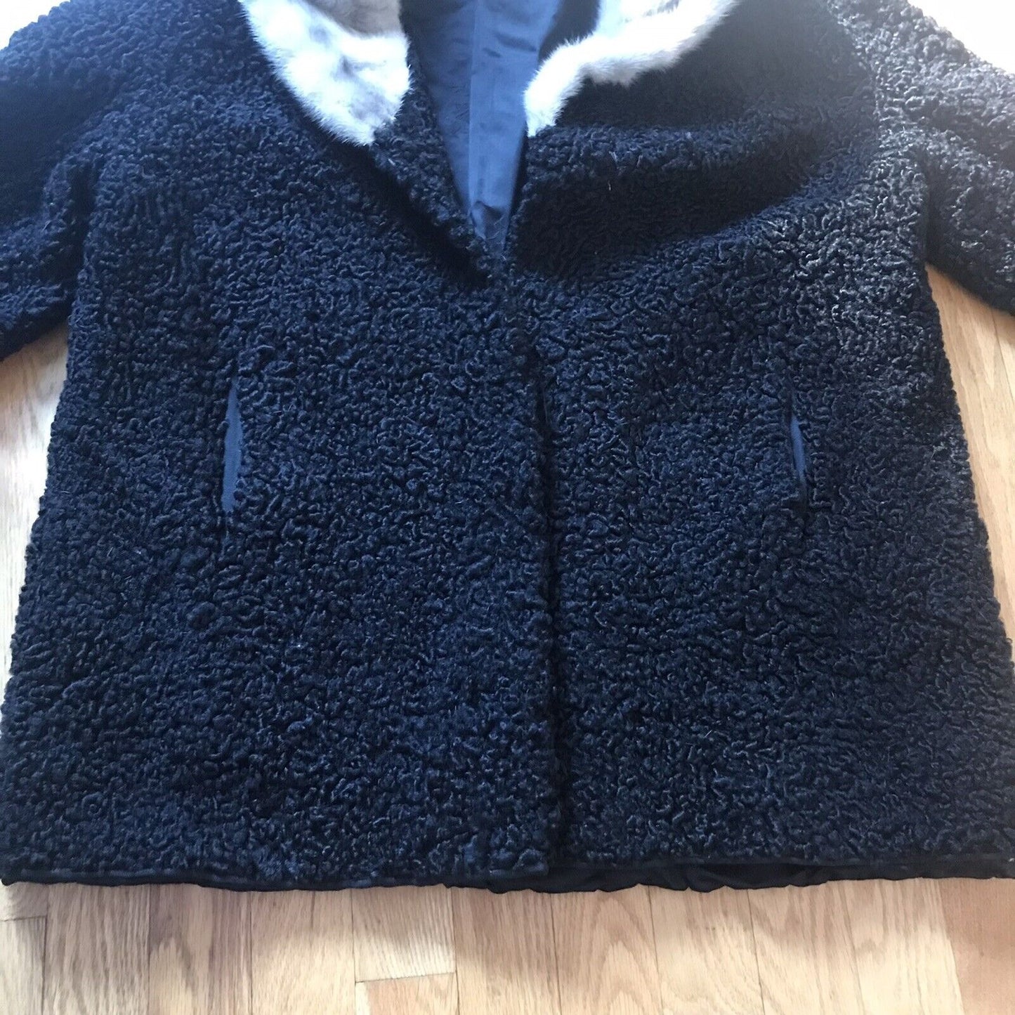 Vintage 1930's-1940's Field & Schlick Lambswool Jacket w/ Fur Cuffs & Collar