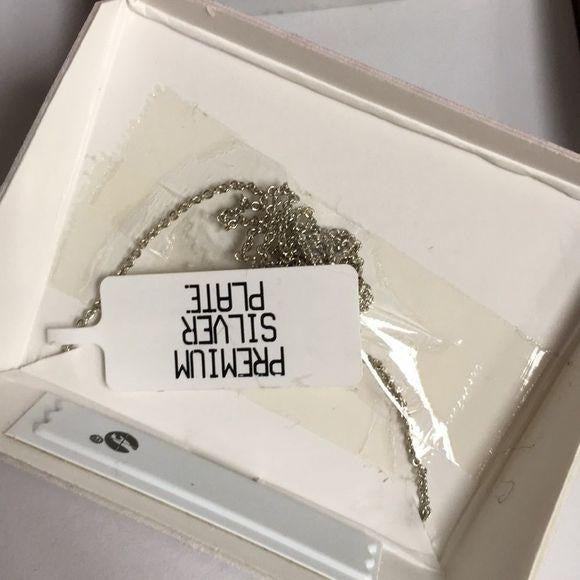 New Silver Plate Teardrop Purple Stone Necklace