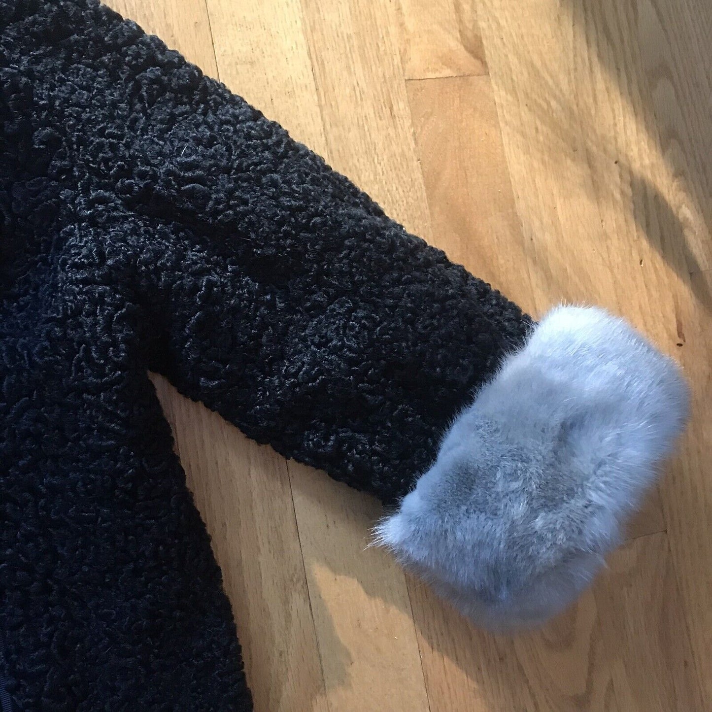 Vintage 1930's-1940's Field & Schlick Lambswool Jacket w/ Fur Cuffs & Collar