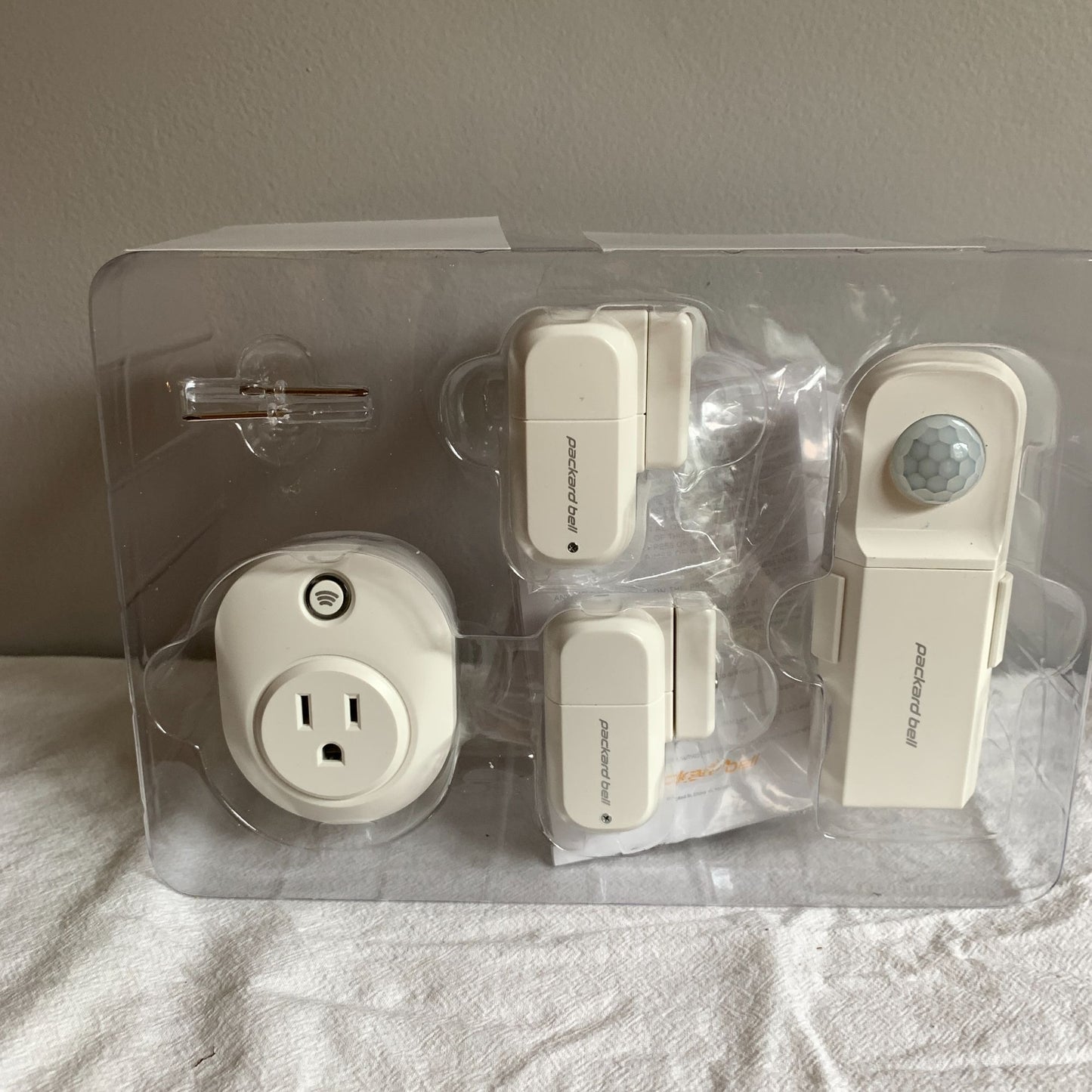 NEW Packard Bell PackardHome Smart Security Bundle