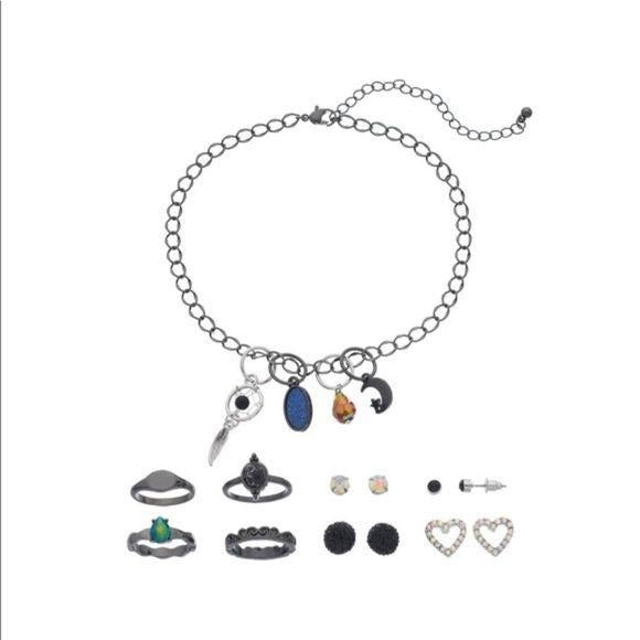 New Mudd 12 Days of Jewelry Necklace Earrings