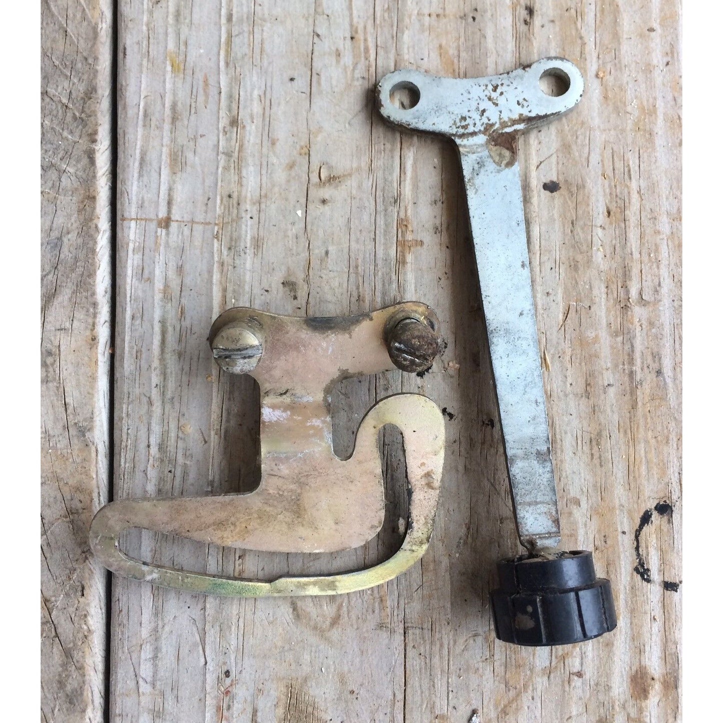 1960s McCulloch 4 HP Outboard Motor Throttle Speed Adjustment Knob ?