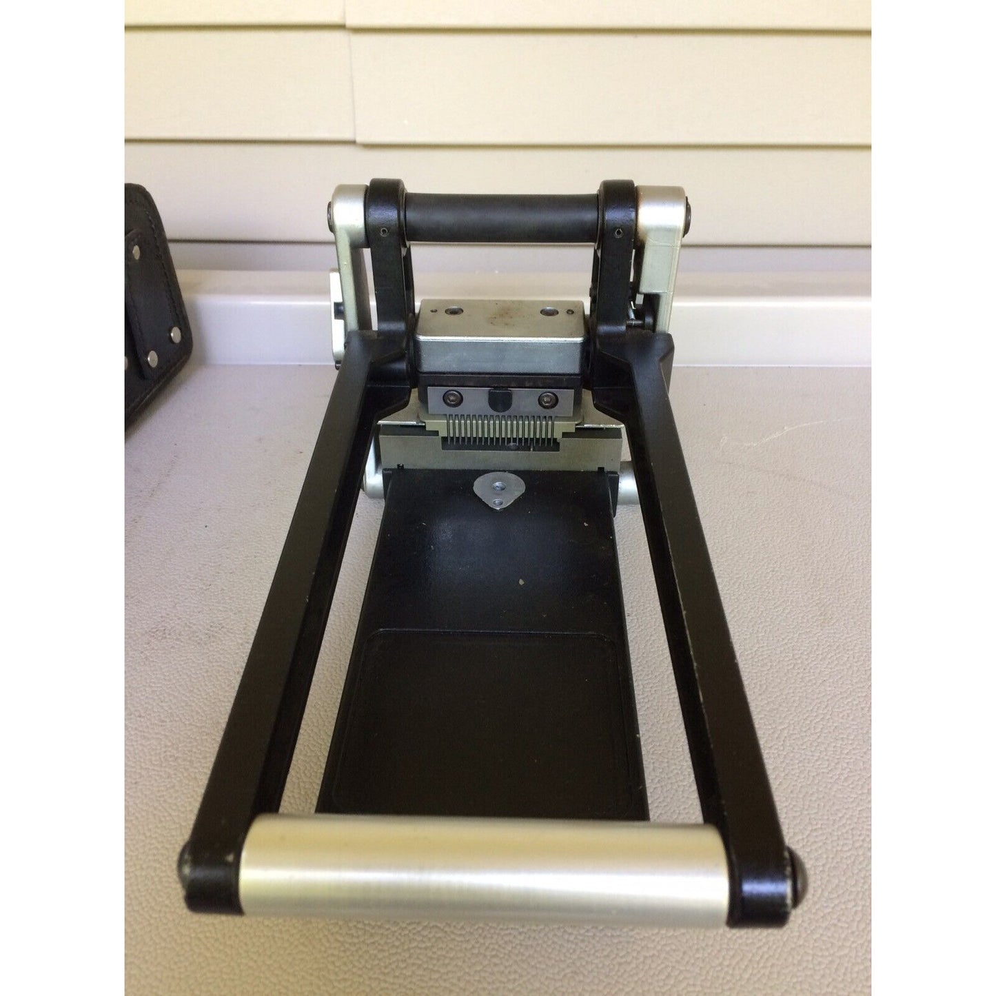 TRW Cinch Certi-Clinch Termination Tool W/Case