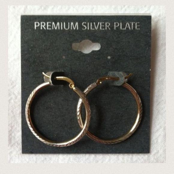 New Silver Plate Hoop Earrings
