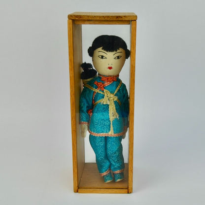 Vintage China Chinese Mom Mother & Baby Child Doll In Shadowbox